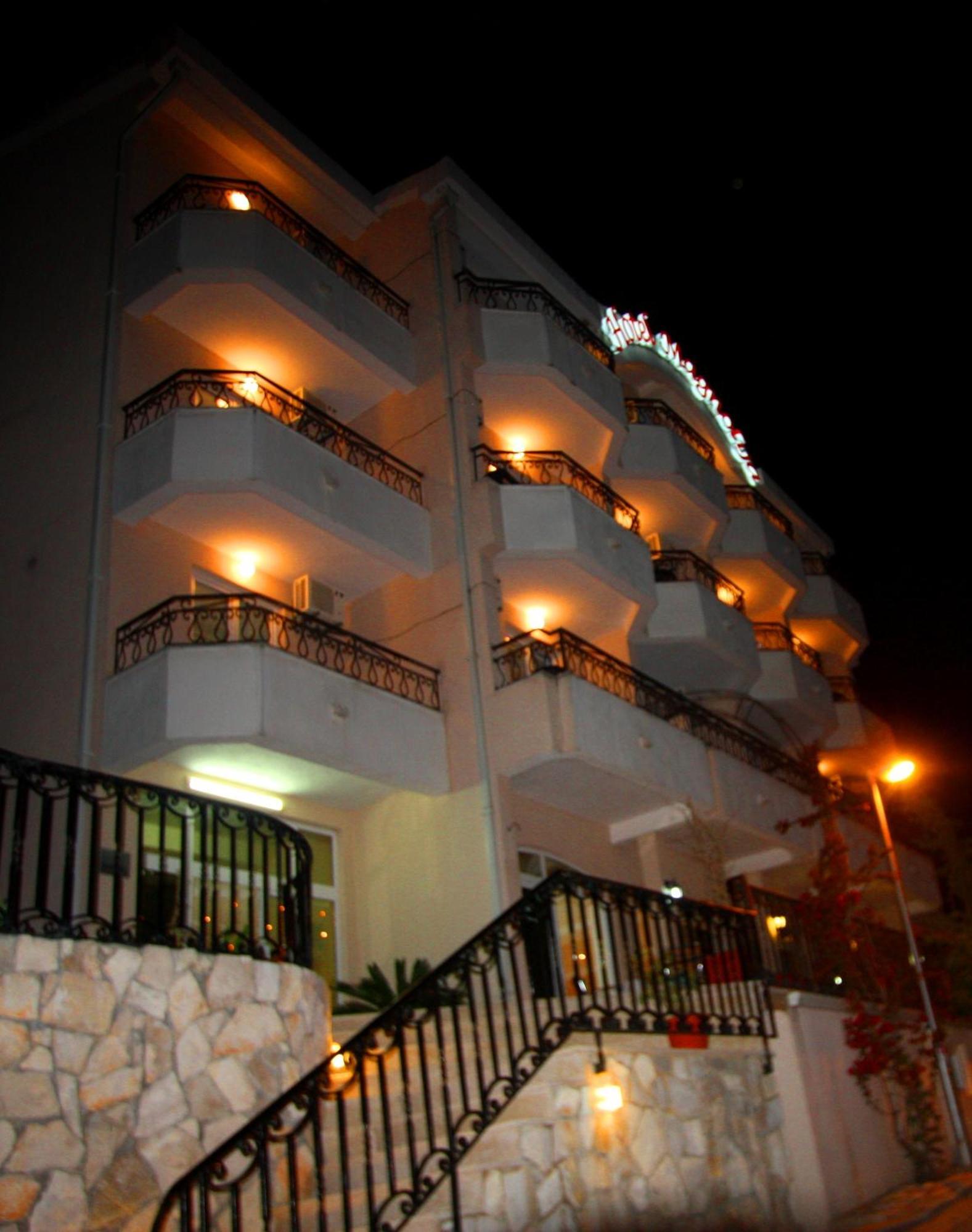 Hotel Magnolija Bečići Exterior photo