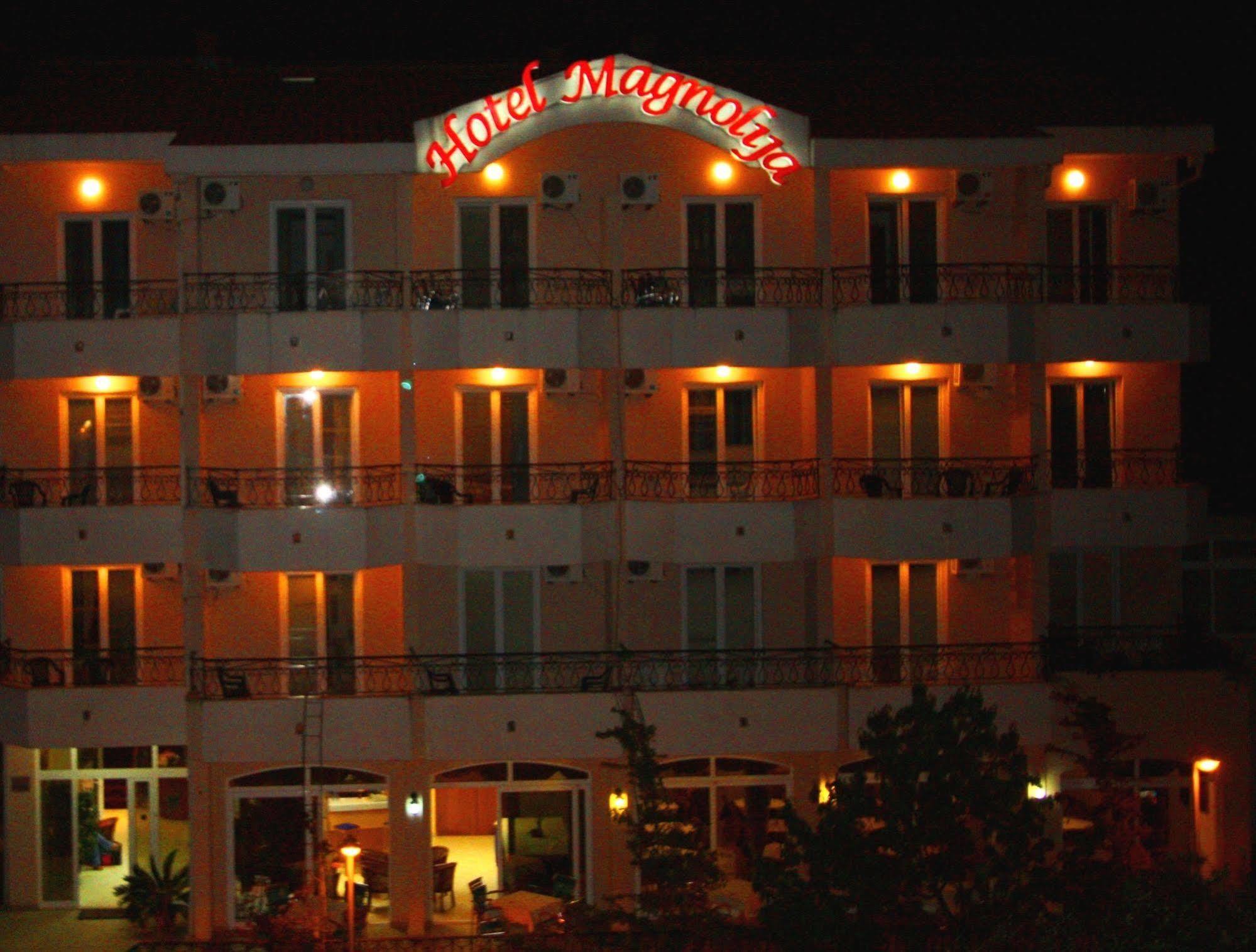 Hotel Magnolija Bečići Exterior photo